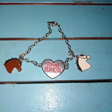 Schakelarmband met 3 bedels Best Friends hartje en paardjes beschikbaar voor biedingen