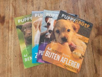 Complete Puppy Groep Boekenset Te Koop (Zo goed als nieuw!) beschikbaar voor biedingen