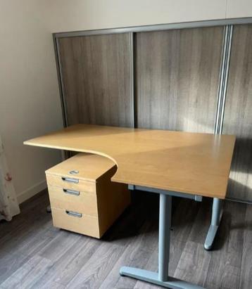 IKEA Galant bureau – gratis op te halen