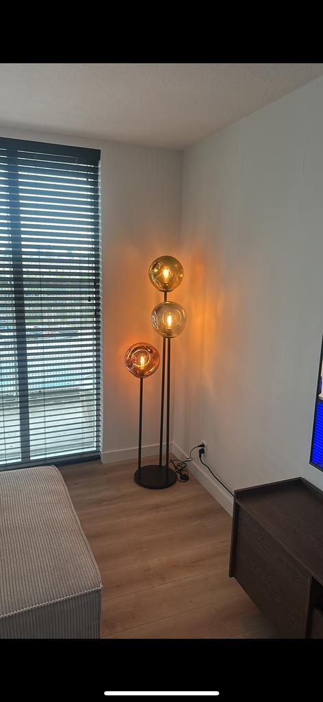 Designer vloerlamp, Huis en Inrichting, Lampen | Vloerlampen, Nieuw, 150 tot 200 cm, Metaal, Ophalen