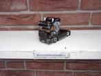 Tekno  Scania  4  serie  4 x 2  van  Across., Hobby en Vrije tijd, Modelauto's | 1:50, Ophalen of Verzenden, Nieuw, Bus of Vrachtwagen