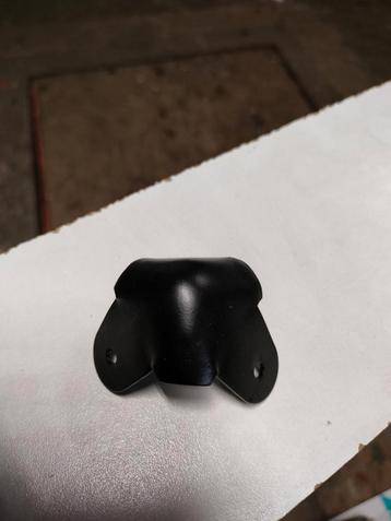 32 stuks metalen Luidspreker beschermhoeken  beschikbaar voor biedingen