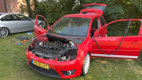 Compleet chassis Ford fiesta ST150, Auto-onderdelen, Carrosserie en Plaatwerk, Bumper, Ford, Voor, Ophalen