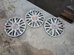 3 Wieldoppen Toyota 14 inch, Auto diversen, Wieldoppen, Ophalen of Verzenden, Zo goed als nieuw