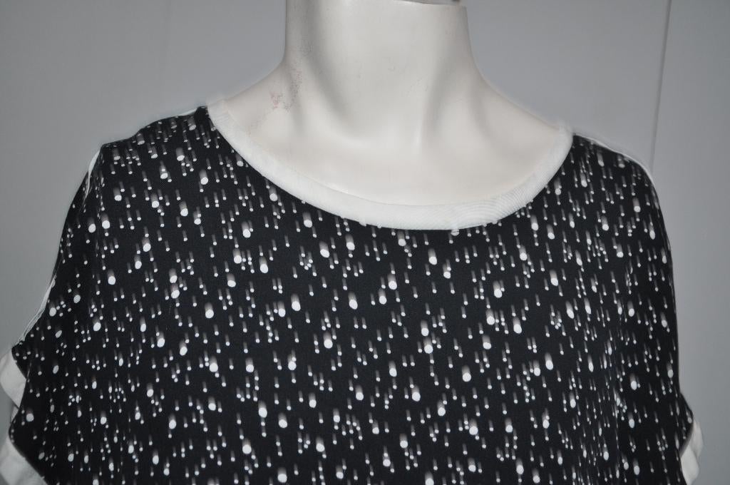 FA63 Mooi Tshirt Zwart Wit maat XL distrikt norrebro, Zwart, Zo goed als nieuw, Distrikt norrebro, Shirt of Top