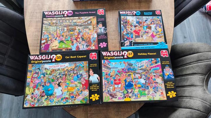 Wasgij Puzzels 1000 Stukjes - Set van 4, Hobby en Vrije tijd, Denksport en Puzzels, Zo goed als nieuw, Legpuzzel, 500 t/m 1500 stukjes