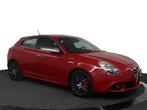 Alfa Romeo Giulietta 1.4 T Distinctive | NAP | Automaat | Na, Auto's, Alfa Romeo, 4 cilinders, Leder en Stof, Origineel Nederlands