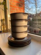 Vintage servies kom en schotel, Ophalen of Verzenden, Zo goed als nieuw, Overige stijlen, Kop(pen) en/of Schotel(s)