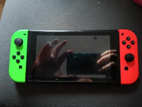 Nintendo Switch v2 2019, Spelcomputers en Games, Spelcomputers | Nintendo Switch, Zo goed als nieuw, Switch 2019 Upgrade, Met 2 controllers