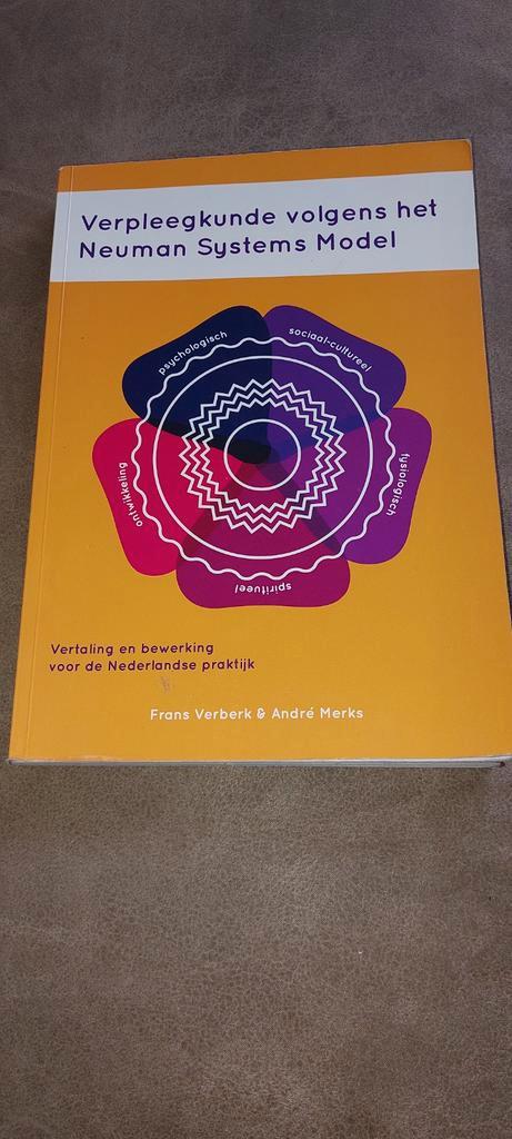 Verpleegkunde volgens het Neuman Systems Model, Boeken, Studieboeken en Cursussen, Zo goed als nieuw, HBO, Gamma, Ophalen of Verzenden