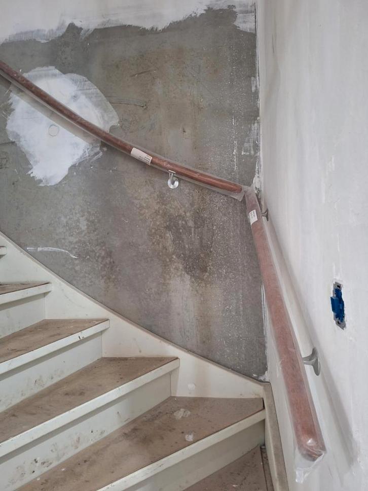 Nieuwe Verdonk Mahonie Trapleuningen (6 stuks), Doe-het-zelf en Verbouw, Hout en Planken, Nieuw, Overige typen, Ophalen