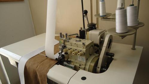 Industrie  Gordijnen vliesband Stik lockmachine   Yamato, Hobby en Vrije tijd, Naaimachines en Toebehoren, Gebruikt, Lockmachine