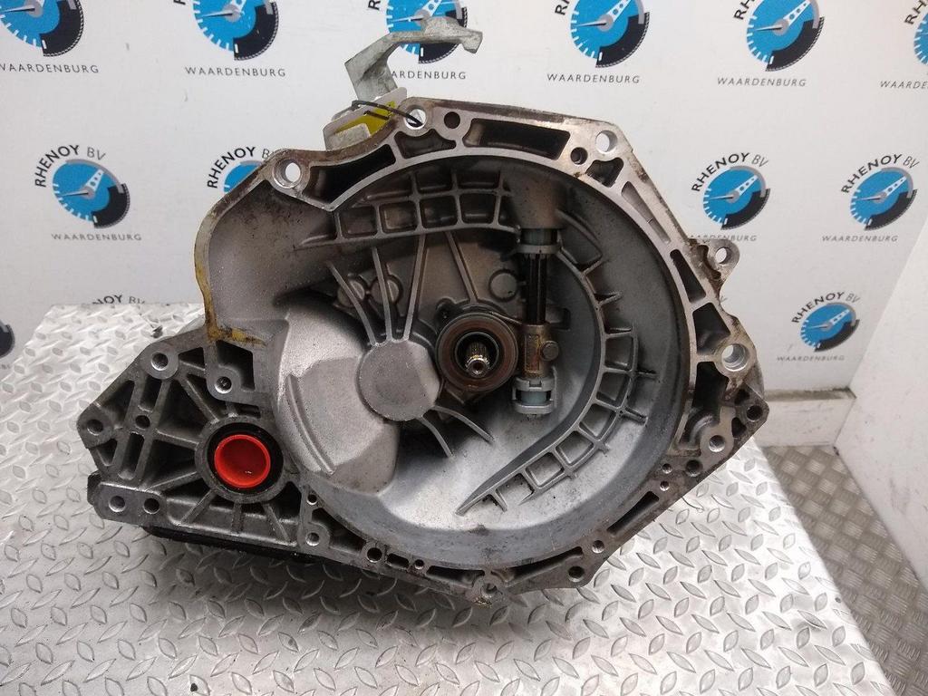 OPEL AGILA 1.216V ENJOY  TRANSMISSIE / VERSNELLINGSBAK 2005, Ophalen of Verzenden, Gebruikt, Stiba lid