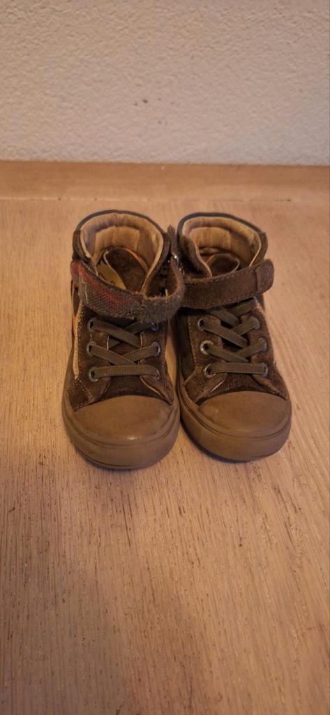 Halfhoge schoentjes maat 24 groen, Kinderen en Baby's, Babykleding | Schoentjes en Sokjes, Gebruikt, Jongetje of Meisje, Schoentjes