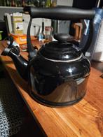 Le Creuset fluitketel, 2 liter of meer, Ophalen of Verzenden, Zo goed als nieuw