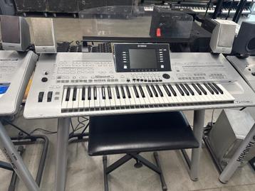 Yamaha tyros 3 xxl Met Garantie  beschikbaar voor biedingen