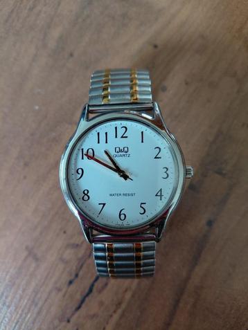 Horloge Quartz Q&Q rekbare band beschikbaar voor biedingen