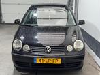 Volkswagen Polo 1.4-16V Comfortline, Auto's, Voorwielaandrijving, Stof, Gebruikt, Zwart