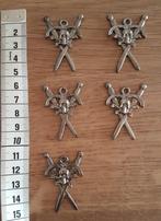 Laatste zilverkleurig Doodshoofd Zwaard Piraten Hanger bedel, Ophalen of Verzenden, Nieuw, Kraal