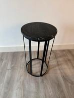 Zwart marmere zuil / pilaar met ijzer onderstel, Huis en Inrichting, Woonaccessoires | Zuilen en Pilaren, Ophalen, Zo goed als nieuw