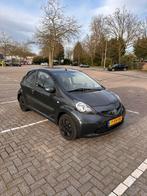 Toyota Aygo 1.0 12V Vvt-i 3DRS MMT 2006 Grijs, Auto's, Toyota, Origineel Nederlands, Te koop, Zilver of Grijs, Benzine