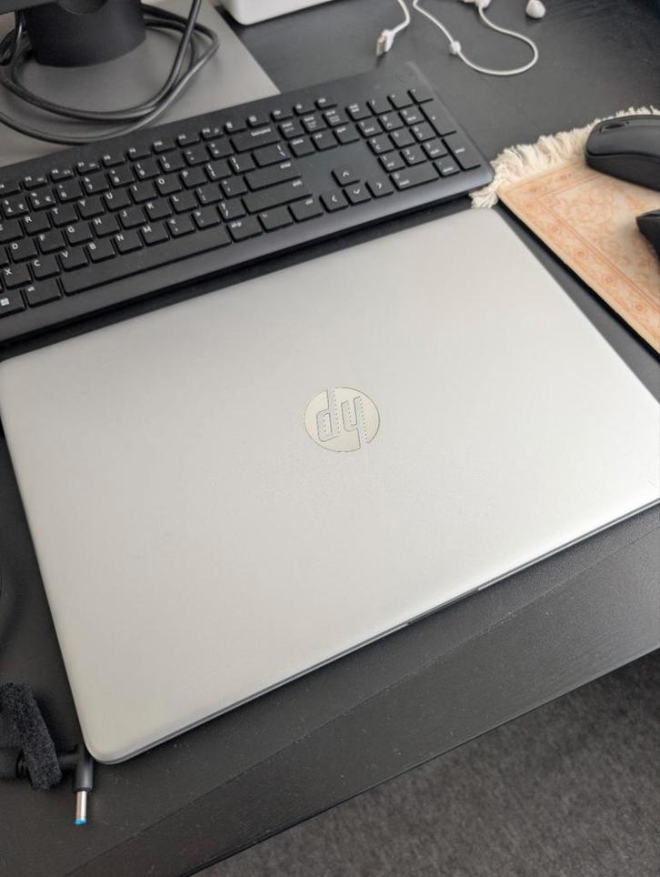 HP Laptop - Zo goed als nieuw (Accu defect), Computers en Software, Windows Laptops, Zo goed als nieuw, 15 inch, SSD, Onbekend