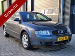 Audi A4 Avant 1.6 | AIRCO | CRUISE | TREKHAAK | NIEUWE APK, Auto's, Audi, Gebruikt, Zwart, 4 cilinders, A4