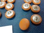 knopen / leer / 439x, Hobby en Vrije tijd, Ophalen of Verzenden, Nieuw, Knoop of Knopen