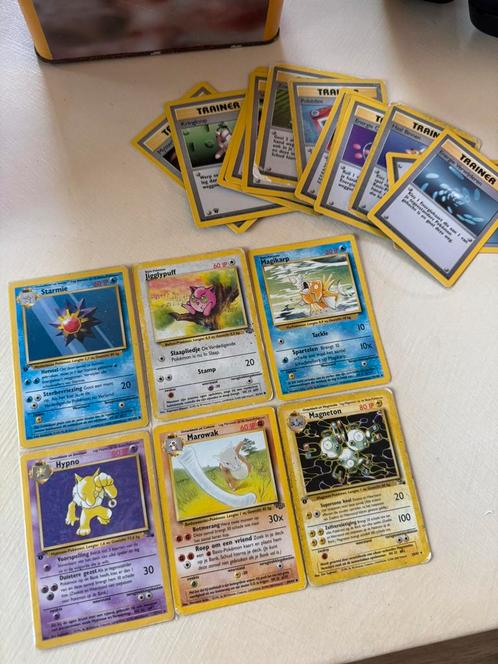 Nederlands Pokemon kaarten base set, Hobby en Vrije tijd, Verzamelkaartspellen | Pokémon, Zo goed als nieuw, Meerdere kaarten