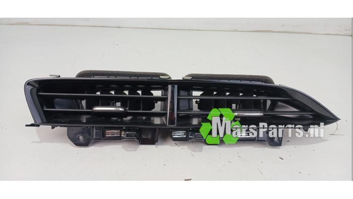 Luchtrooster Dashboard van een Opel Corsa, Auto-onderdelen, Dashboard en Schakelaars, Opel, Gebruikt, 3 maanden garantie, Ophalen of Verzenden