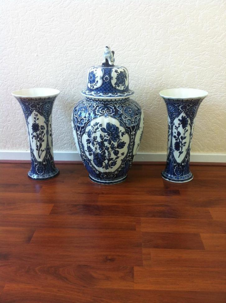 DELFTSBLAUW KAST STEL 3 DELIG, Antiek en Kunst, Antiek | Vazen, Ophalen