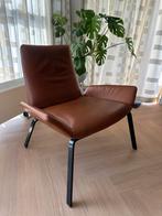 Design on Stock Komio fauteuil Cognac leer - Topstaat!, Huis en Inrichting, Ophalen, Design fauteuil stoel design on stock, 75 tot 100 cm