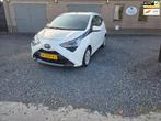 Toyota Aygo 1.0 VVT-i x-play, Voorwielaandrijving, Gebruikt, Euro 6, 4 stoelen