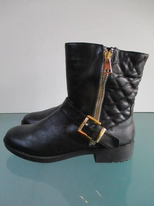GRATIS VERZENDEN | NIEUWE trendy zwarte laarzen 39, Kleding | Dames, Schoenen, Nieuw, Lage of Enkellaarzen, Zwart, Verzenden