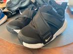 Nike peuterschoenen maat 22, Ophalen of Verzenden, Gebruikt, Jongen, Sportschoenen