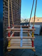 Houten peuterschommel, Ophalen