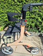 Zgan champagne kleurige rollator merk Nitro medium lichtgew., Ophalen, Zo goed als nieuw