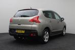 Peugeot 3008 1.6 VTi Première 2009 | Airco | Trekhaak | Cru, Voorwielaandrijving, Stof, 4 cilinders, Handgeschakeld