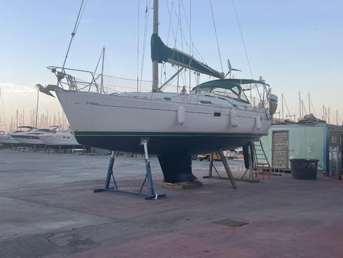 Te Koop: Fantastiche Beneteau 381 vertrekkersboot  (Spanje), Watersport en Boten, Kajuitzeilboten en Zeiljachten, Gebruikt, Tourjacht of Cruiser
