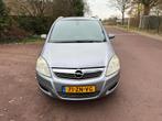 Opel Zafira 2.2 Cosmo Airco / Navi / Cruise / Parkeersensor, Auto's, Voorwielaandrijving, Parkeersensor, Gebruikt, 4 cilinders