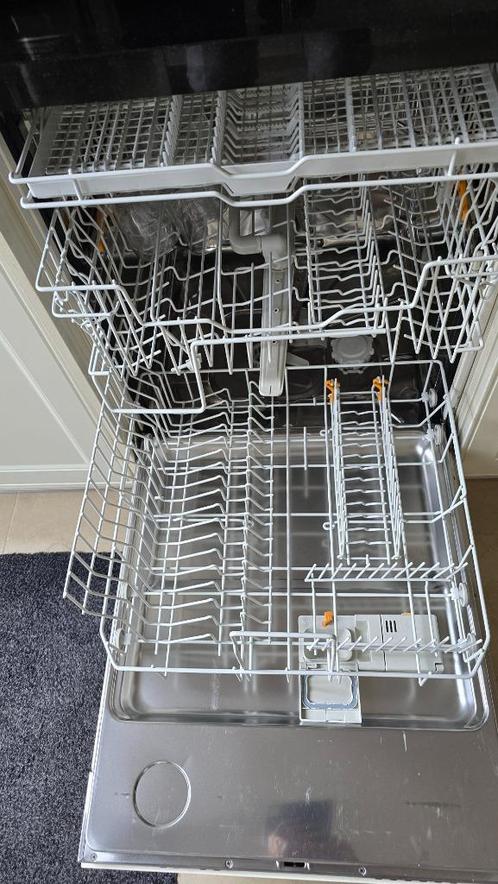 Vaatwasser inbouw Miele, Witgoed en Apparatuur, Vaatwasmachines, Gebruikt, Inbouw, Minder dan 85 cm, 45 tot 60 cm, 10 tot 14 liter