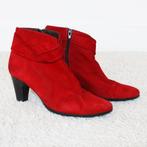 Prachtige Rode Vintage Suede Laarsjes s17 (Maat 39) € 35,-, Kleding | Dames, Schoenen, Lage of Enkellaarzen, Vintage, Ophalen of Verzenden