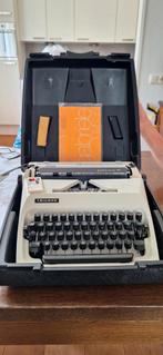 Typemachine Triumph Gabriele 25, Ophalen, Gebruikt