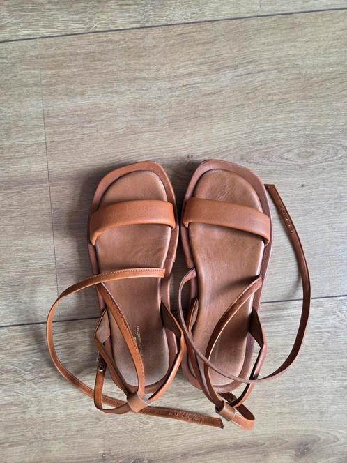 Bruine Sandalen - maat 36, Kleding | Dames, Schoenen, Zo goed als nieuw, Sandalen of Muiltjes, Bruin, Ophalen of Verzenden