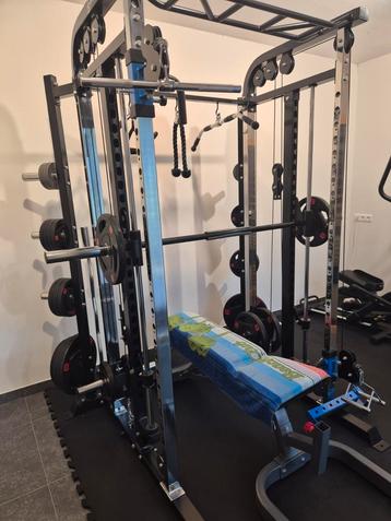 Compleet Fitnessapparaat - Krachtstation beschikbaar voor biedingen