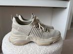 Steve Madden Sneakers - Ecru, Kleding | Dames, Schoenen, Beige, Steve Madden, Ophalen of Verzenden, Sneakers of Gympen