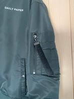 Daily Paper Bomberjack Maat M - Nieuw, Kleding | Heren, Ophalen of Verzenden, Nieuw, Maat 48/50 (M), Groen