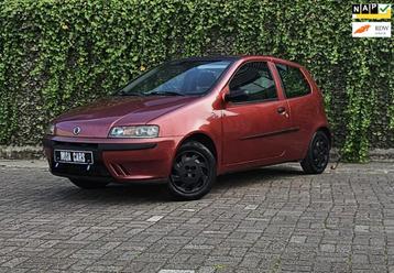 Fiat Punto 1.2 Sound APK Elektrische Ramen 3Deurs beschikbaar voor biedingen