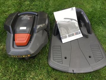 Husqvarna automower 308 met laadstation en gebruikaanwijzing beschikbaar voor biedingen