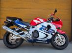 Honda CBR 900RR Fireblade 7000km, Ophalen of Verzenden, Nieuw